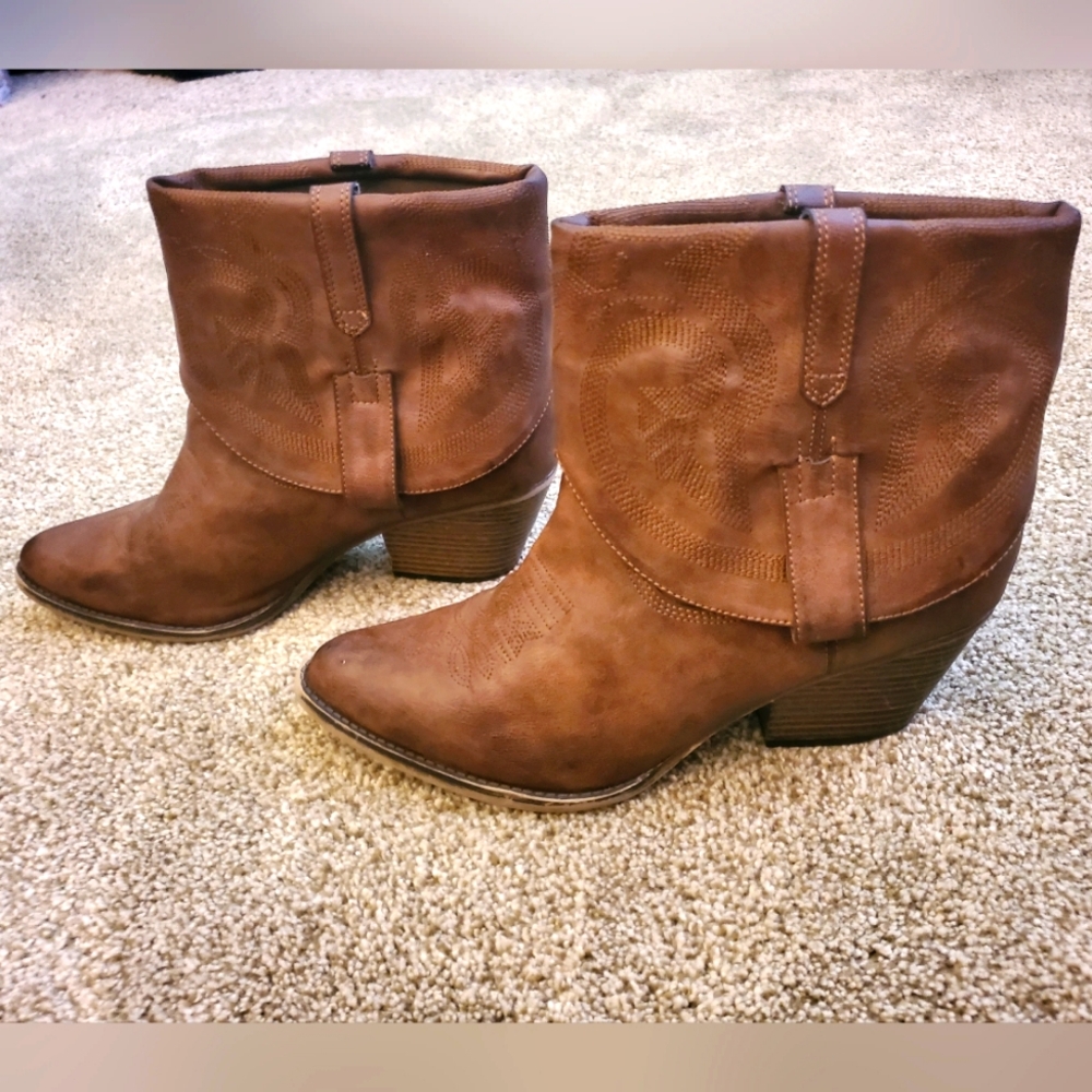 Western ankle boots